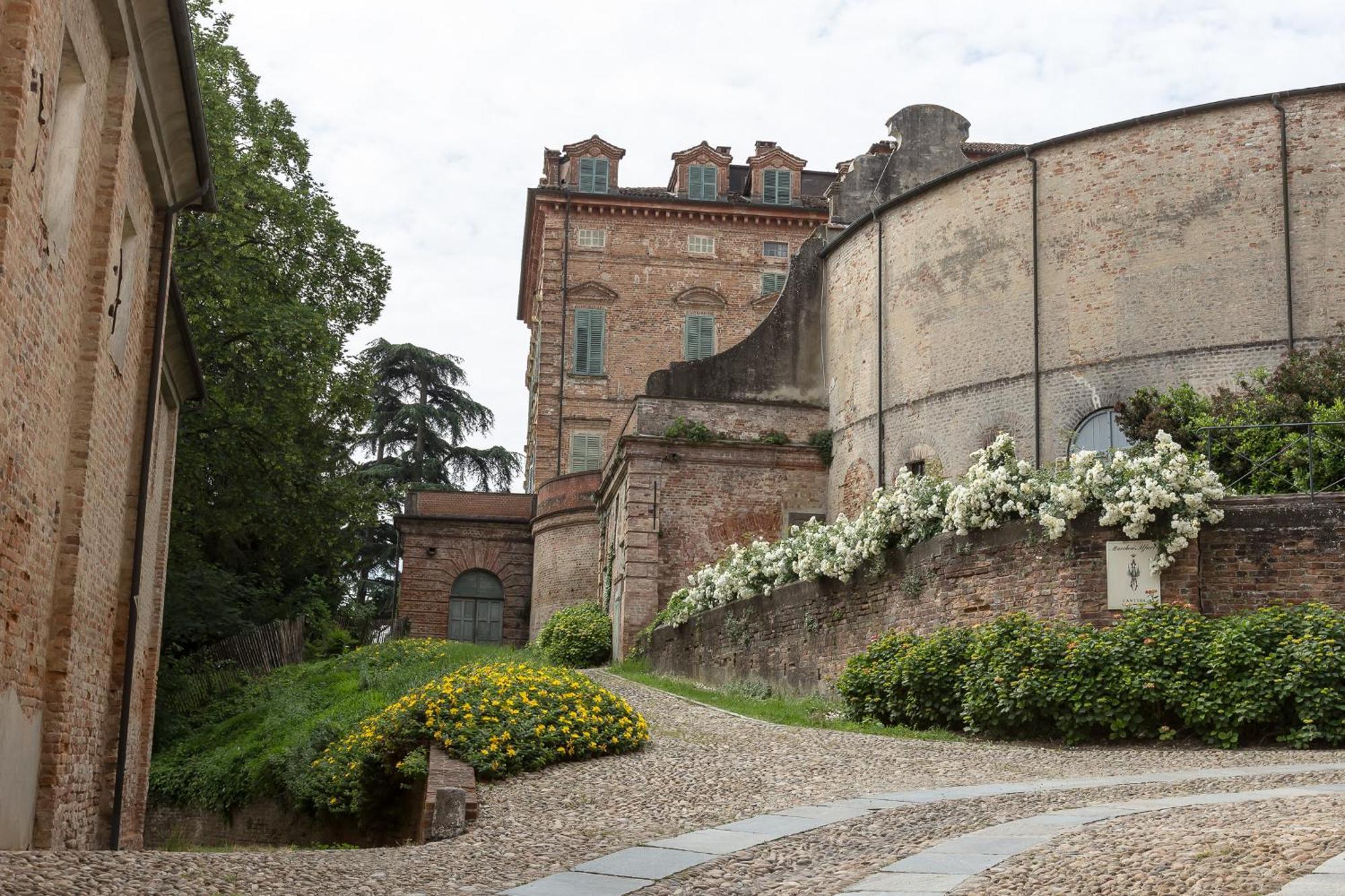 Locanda Marchesi Alfieri San Martino Alfieri Esterno foto